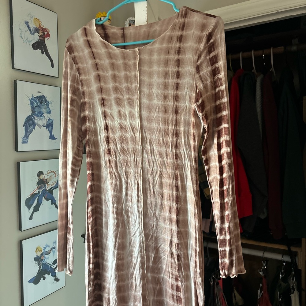 Elegant Brown Tie-Dye Dress